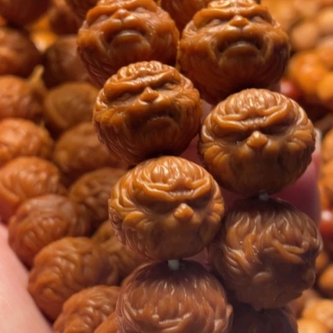 手串猴头核桃朱舞台