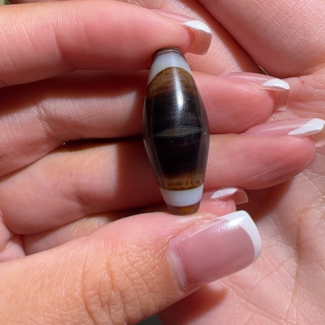 Z***.未镶嵌颈饰玛瑙/玉髓