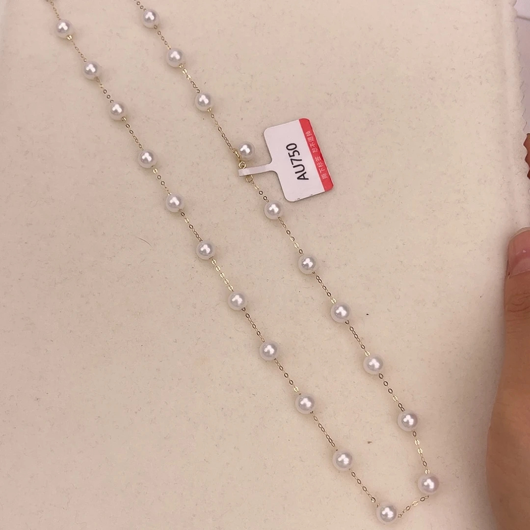 18K金镶嵌淡水珍珠颈饰