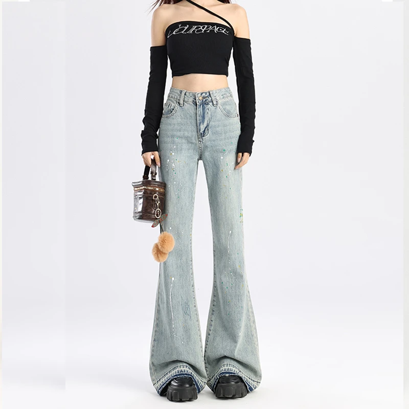 QUPENGME浅蓝彩绘微喇牛仔裤女2025春夏高腰显瘦弹力设计感喇叭裤