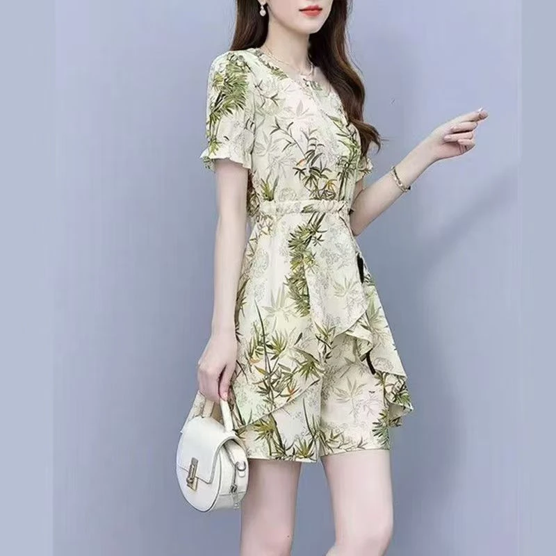 夏季雪纺套装2025新款连衣裙宽松显瘦洋气绿竹子画胖mm短裤两件套