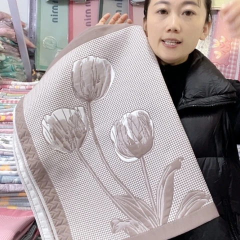 棉特价咖色郁金香