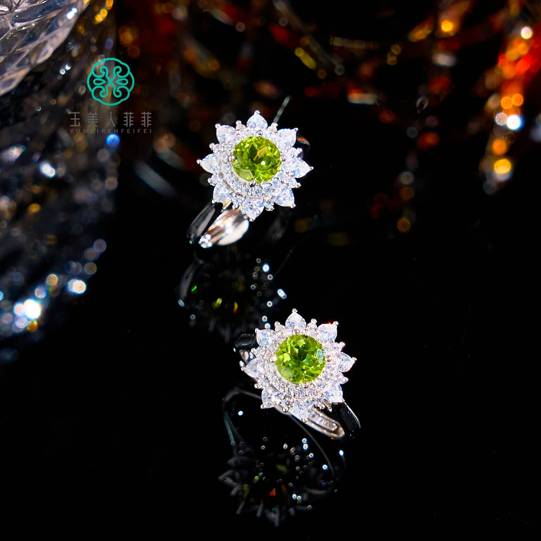 玉美人菲菲#S925橄榄石花托戒指约14*14mm-多样性发一约1克拉