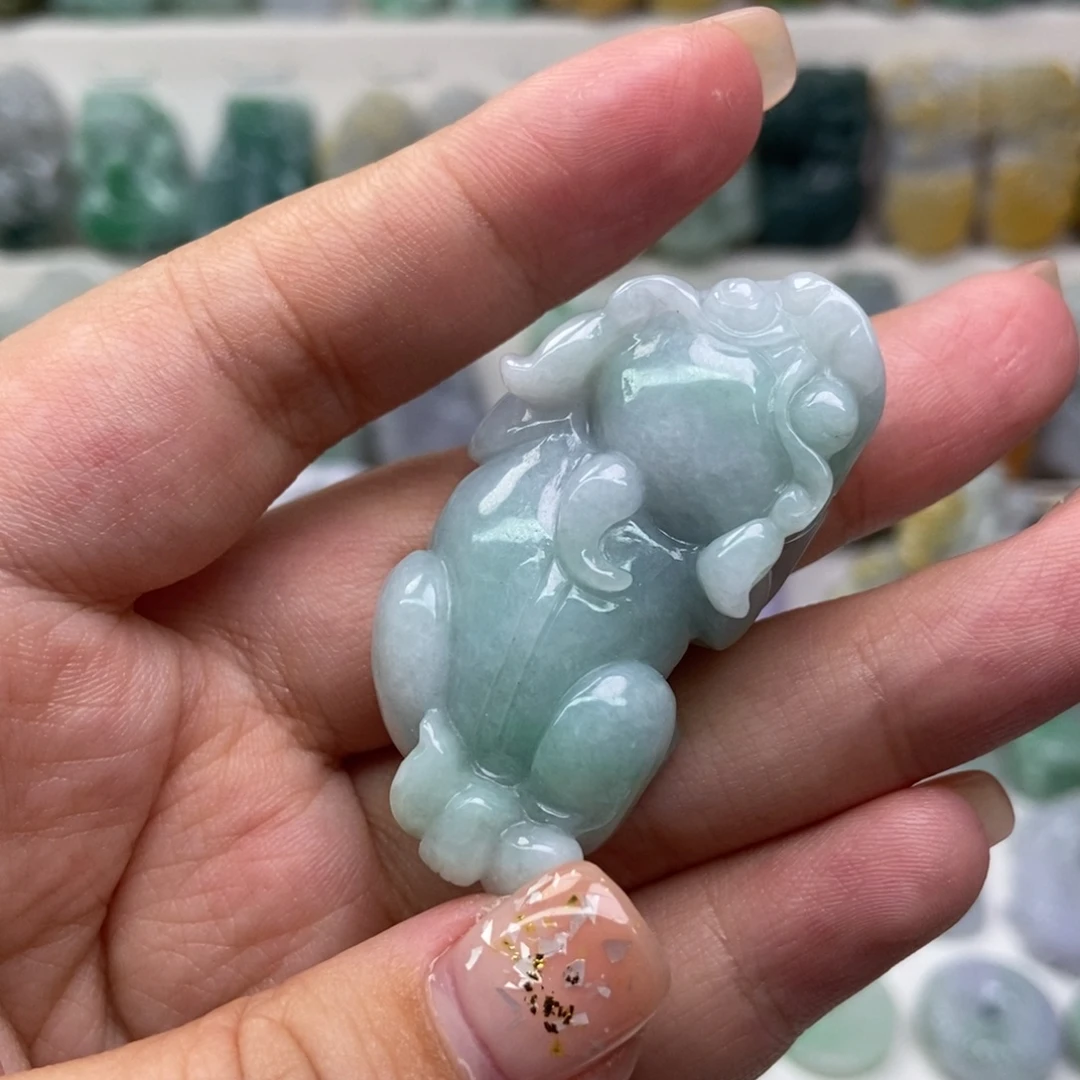 吊坠(赠链)未镶嵌翡翠