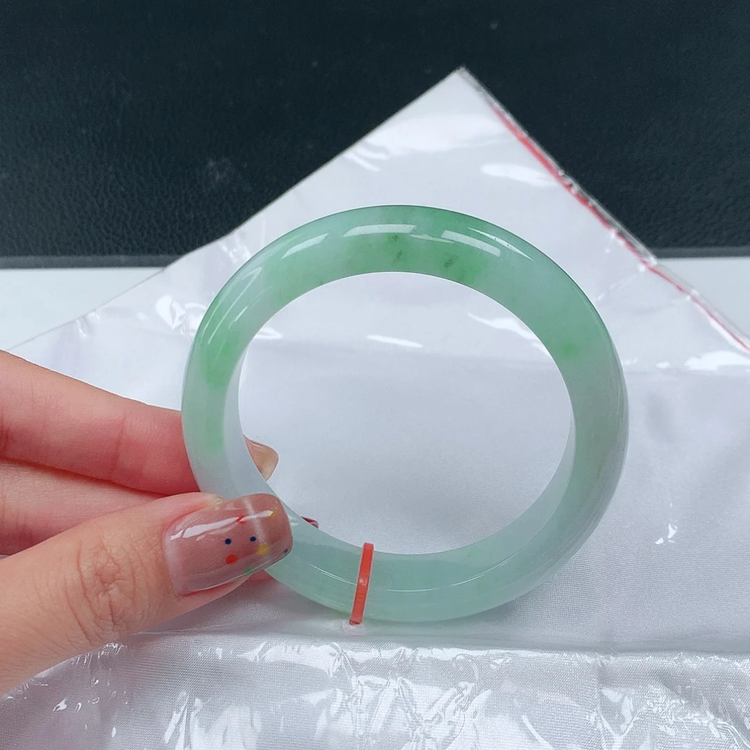 未镶嵌手镯翡翠09