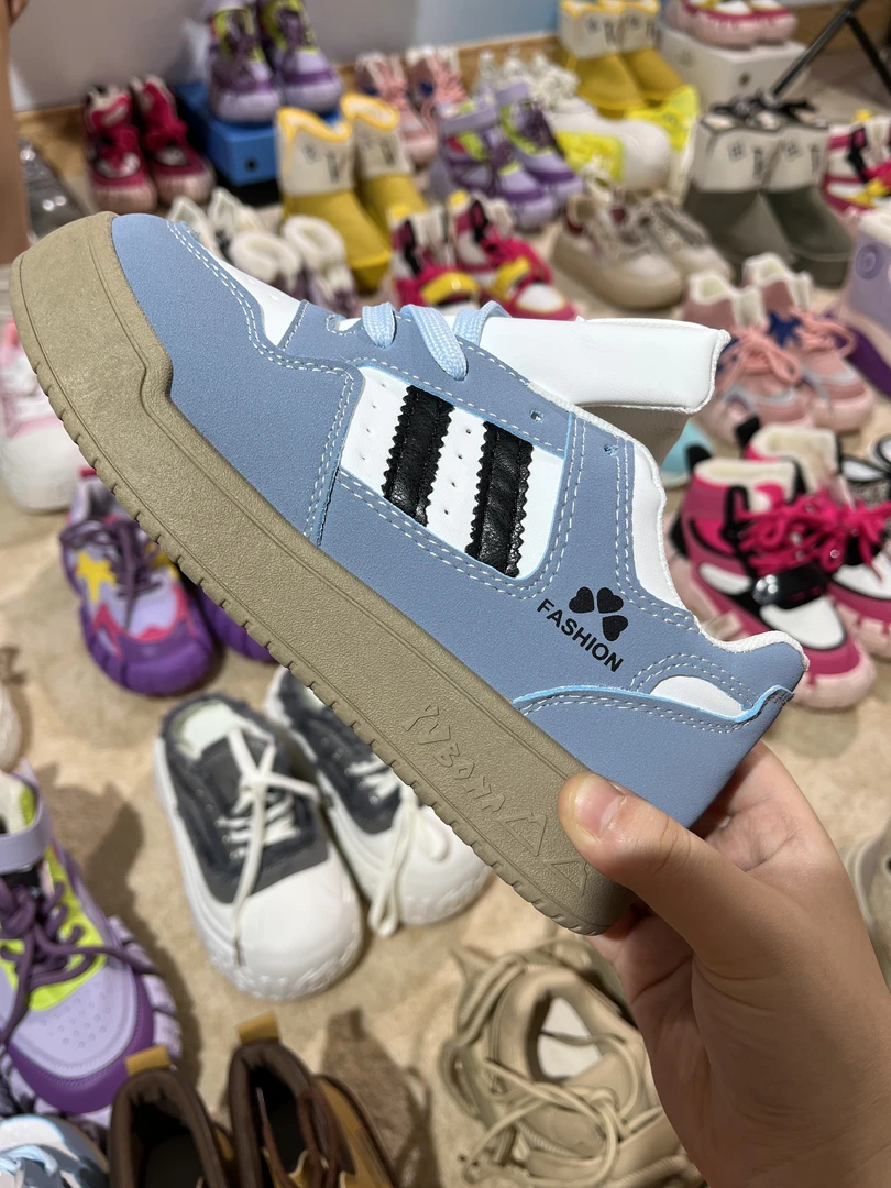 休闲鞋板鞋厚底纯色中跟潮流休闲板鞋