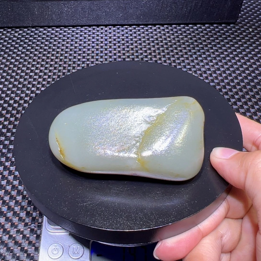 吊坠(不含链)未镶嵌和田玉（子料）139-109
