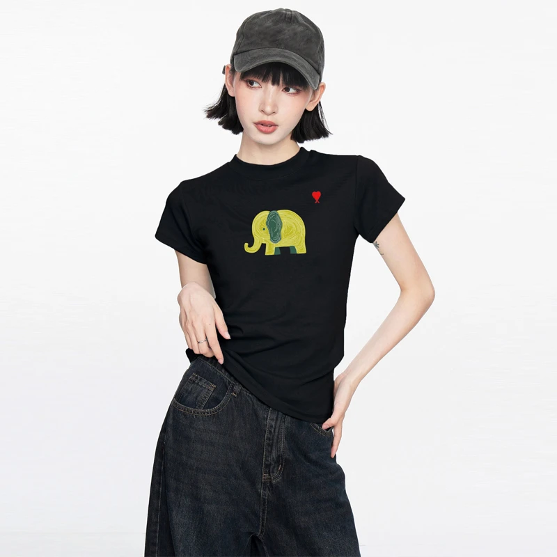 COCO FEFH 【T恤】2025夏季新款黑色印花正肩T恤修身时尚短款Z6212