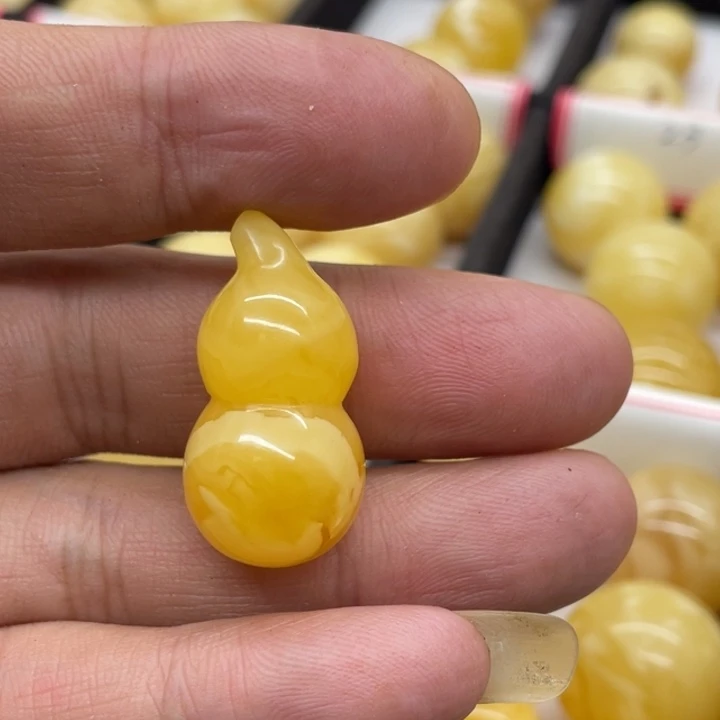 未镶嵌琥珀裸石葫芦