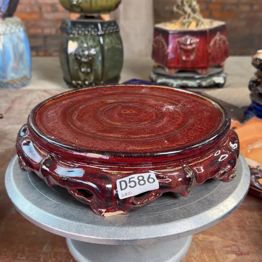 红泥花盆R****N586