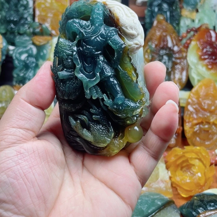 未镶嵌蛇纹石玉吊坠(不含链)