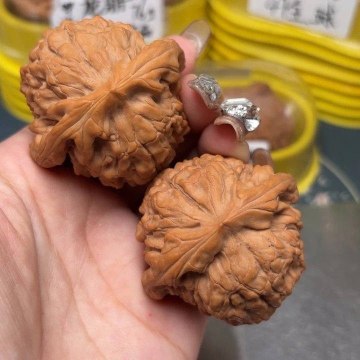 柏香籽/百香籽把件49-33387-02