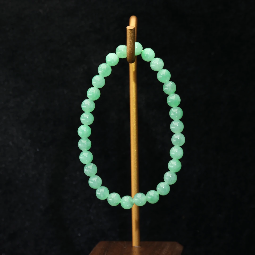 FC13天然缅甸A货冰绿手串/900348/保利厦门拍卖