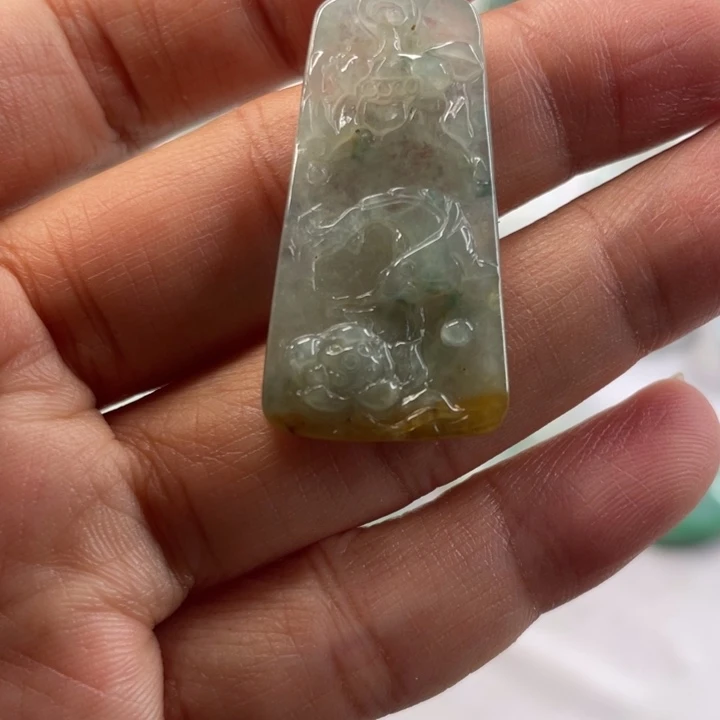 翡翠未镶嵌颈饰天然翡翠