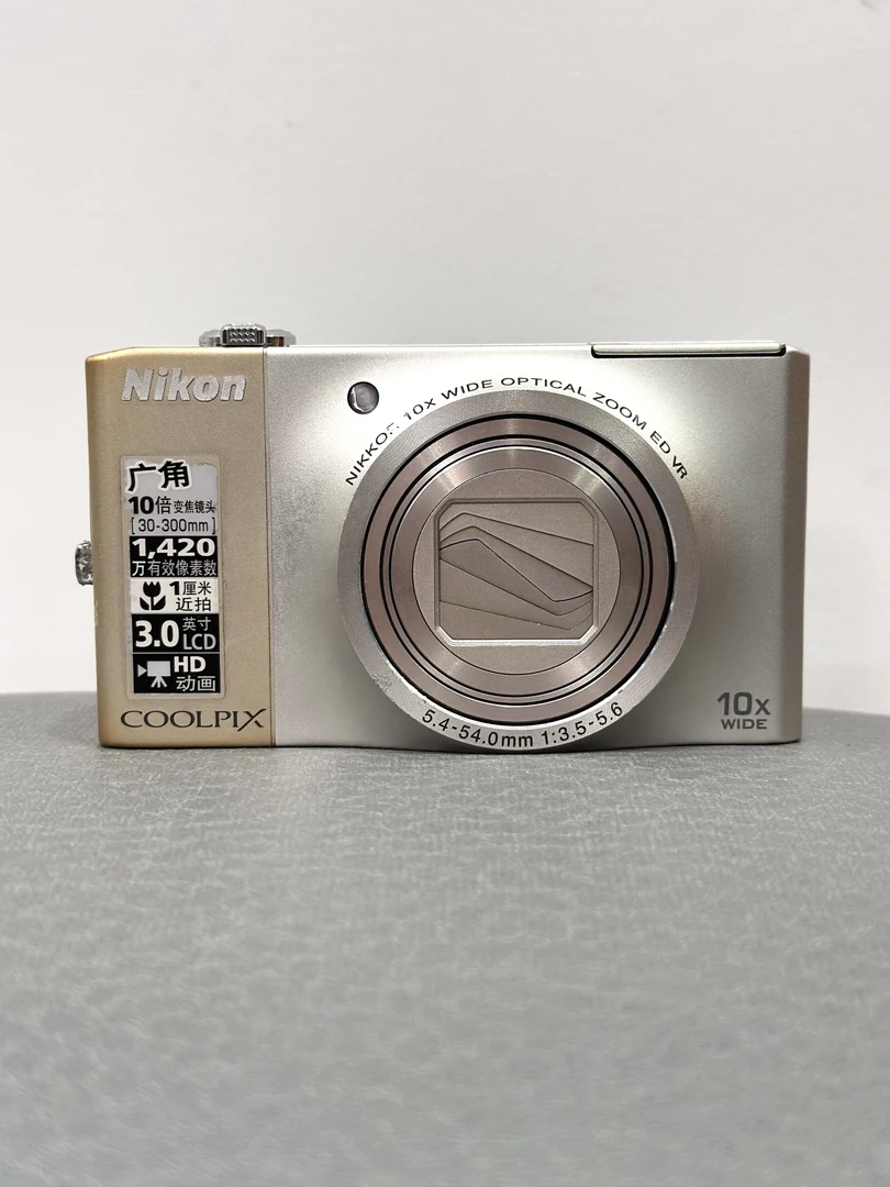 99新 Nikon/尼康 尼康S8000 1420万像素 10倍光学变焦