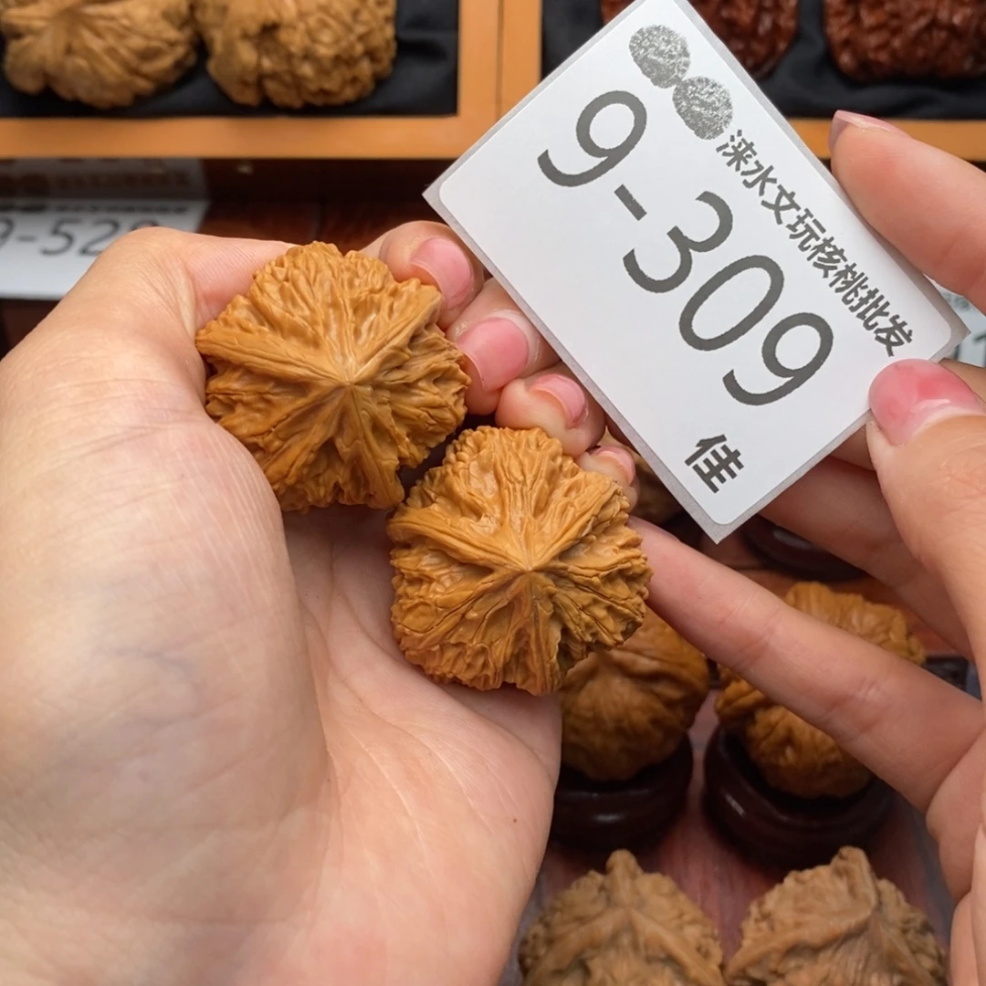 把件文玩核桃35文山奔