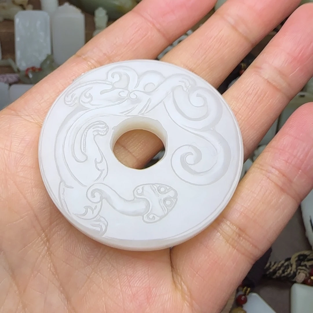 和田玉挂件未镶嵌