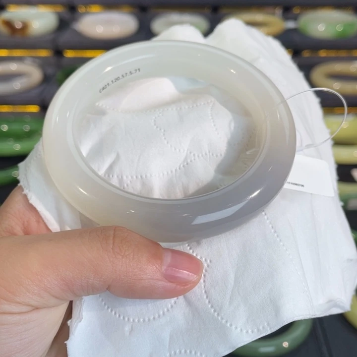 和田玉未镶嵌手镯紫粉色三色冰底