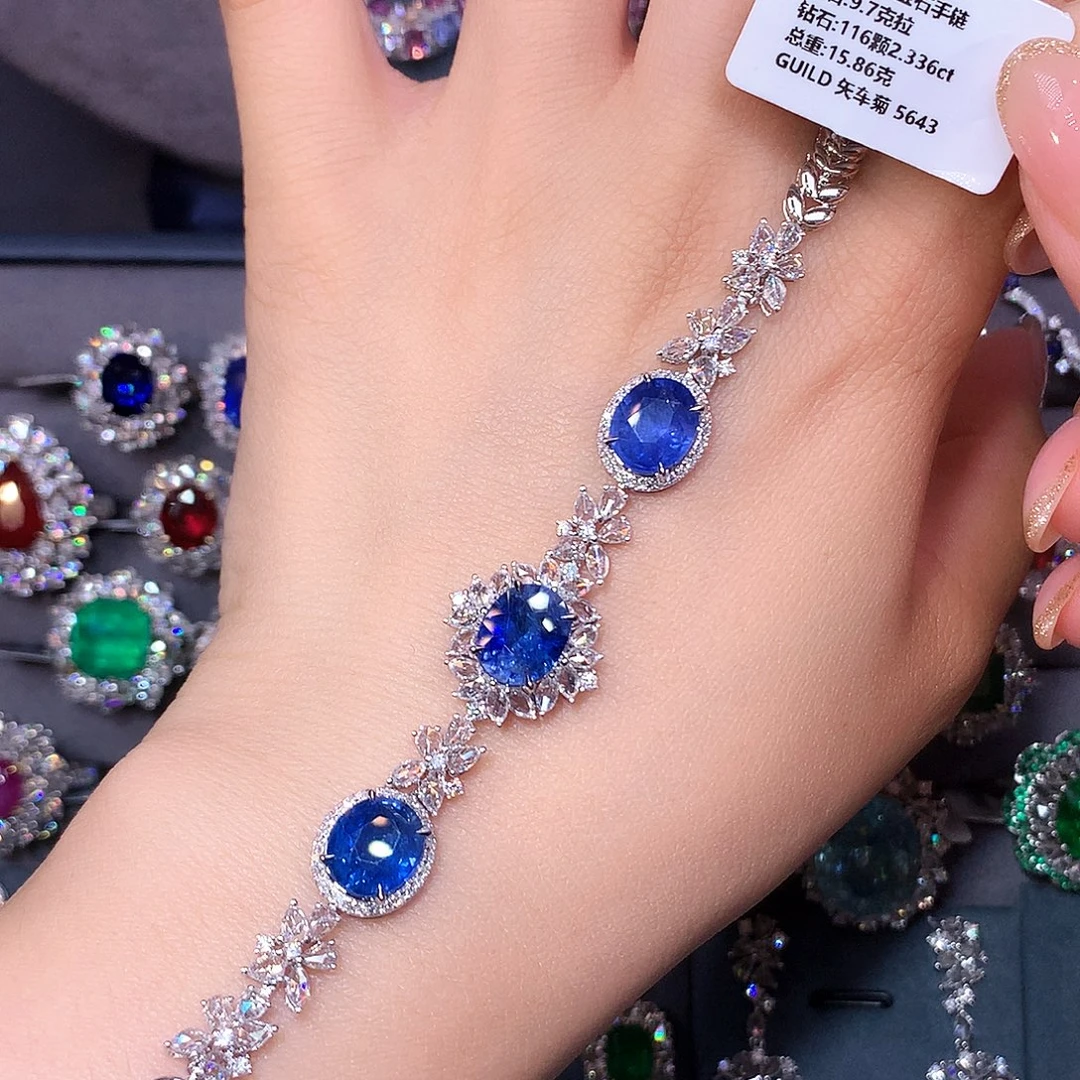 18K金镶嵌戒指蓝宝石9.7ct 矢车菊