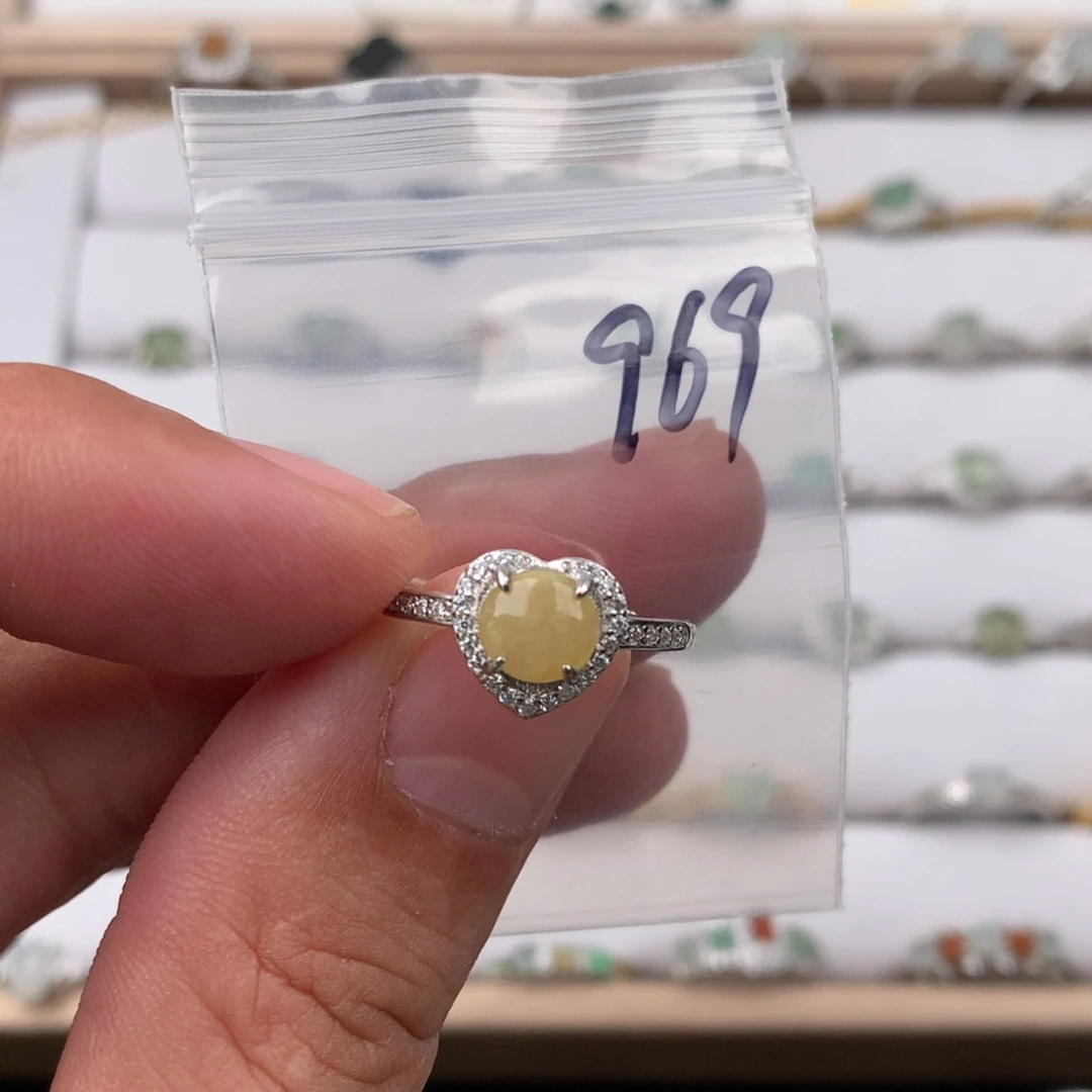 翡翠未镶嵌戒指969