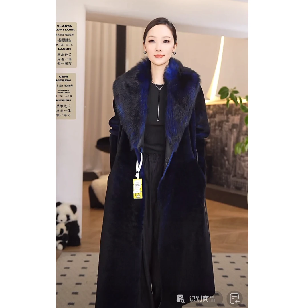 佰力郎/BARONY【82065】魅惑蓝披肩立体裁剪进口皮草外套皮毛一体