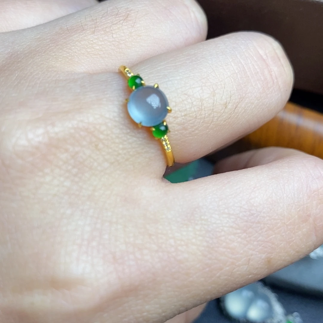 翡翠戒指18K金镶嵌18Ｋ金蛋面戒指