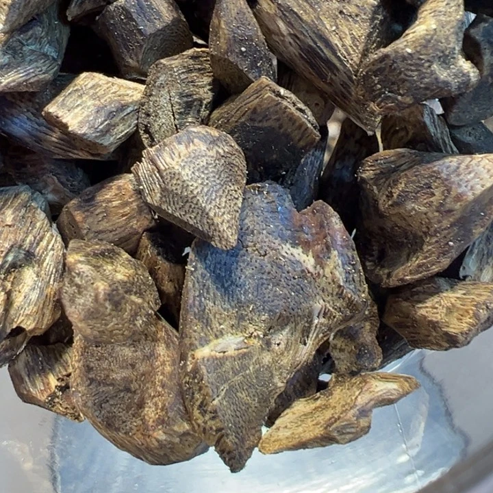 沉香木手把件€**`椅楠块料乌身50