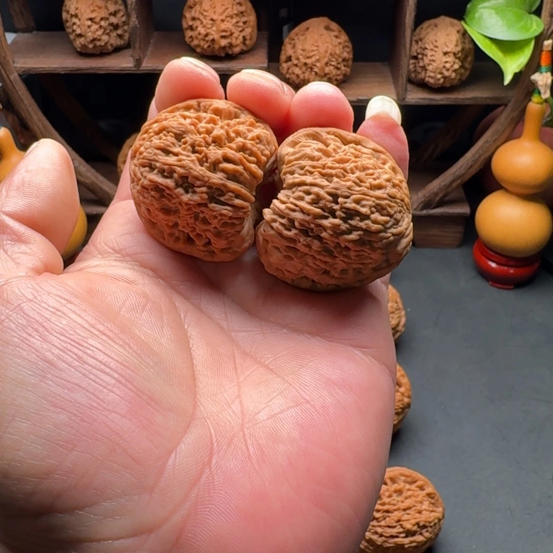 把件文玩核桃南疆石凹底蚂蚁拉丝尺寸41