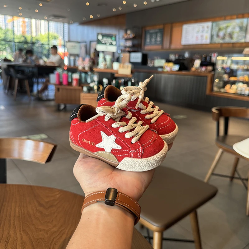 亲子潮搭儿童星星板鞋男童鞋休闲鞋女童软底学步鞋秋冬加绒运动鞋