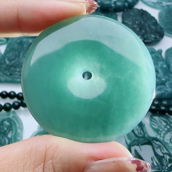 翡翠未镶嵌颈饰多样性发货天然A货翡翠