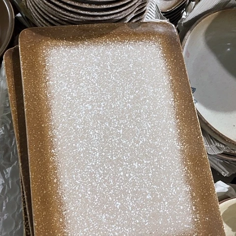 微瑕，不能明火，口径37宽25菜板1个