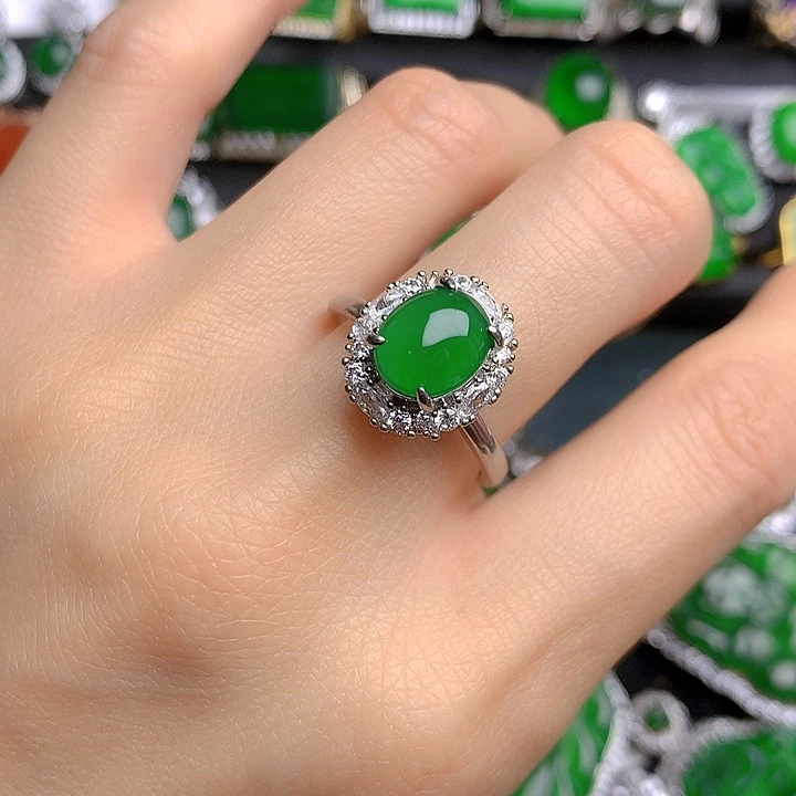 翡翠未镶嵌戒指戒指