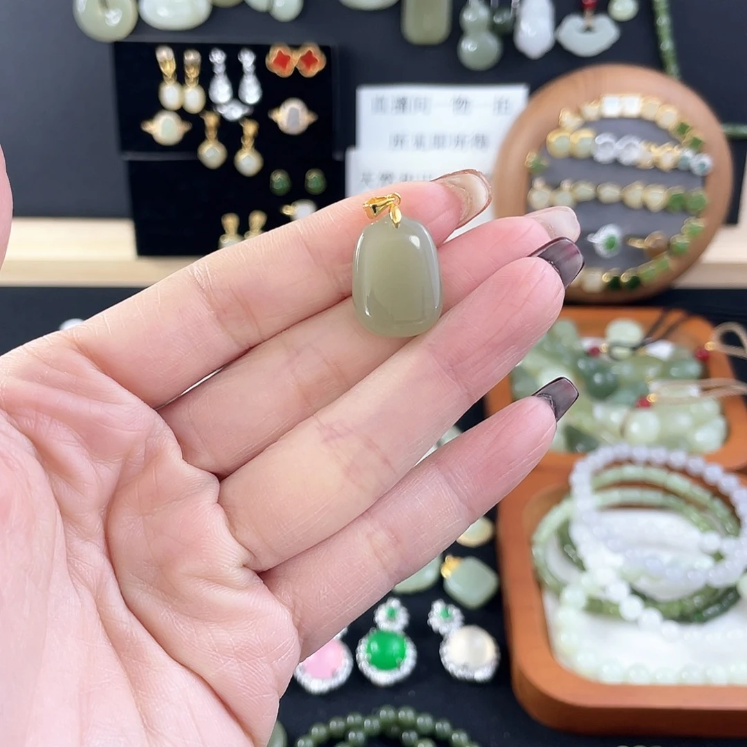 和田玉颈饰银S925镀金镶嵌