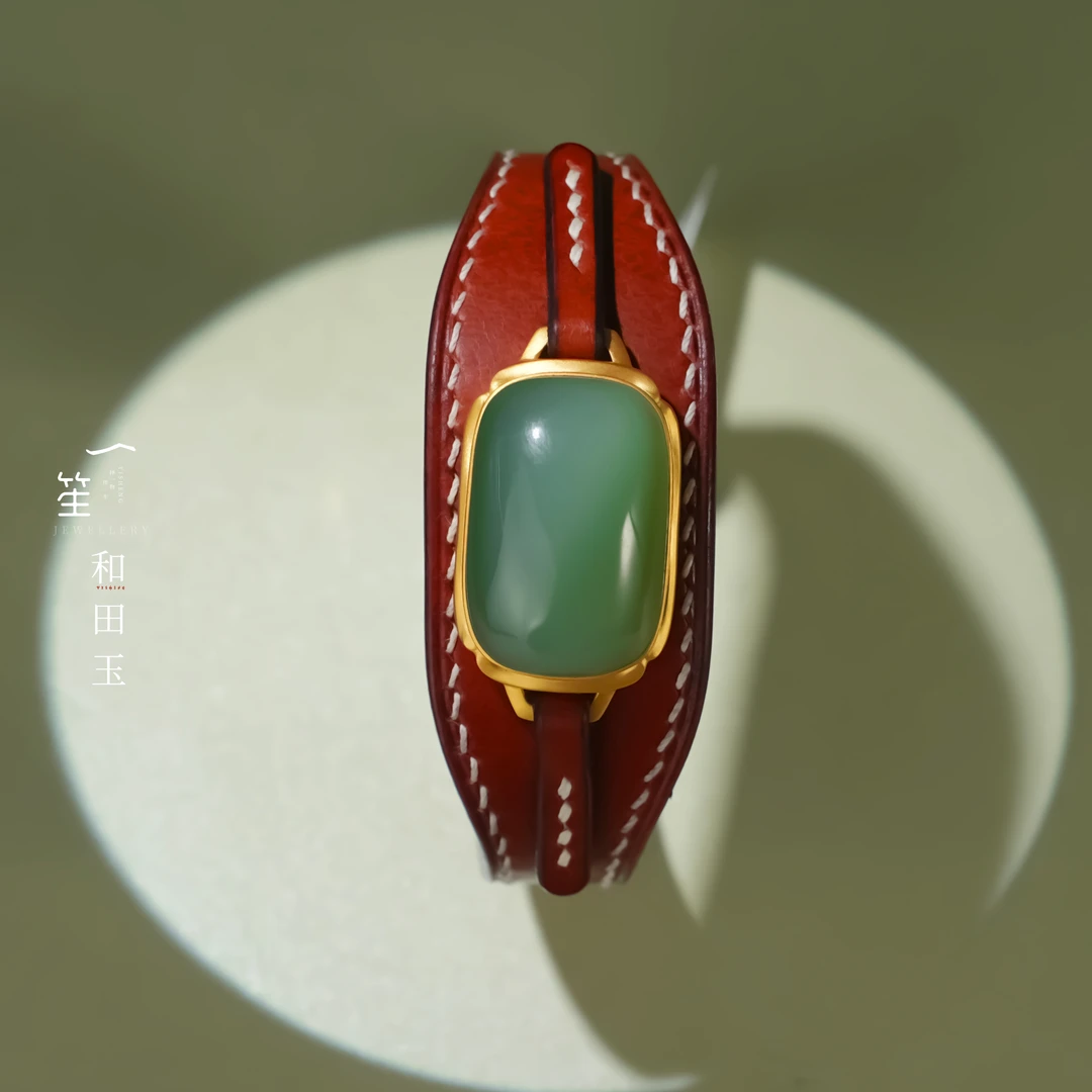 【一笙珠宝】天然和田玉粉青猫眼手牌 YS23433