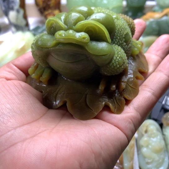 蛇纹石玉岫玉手把件未镶嵌迷**爱