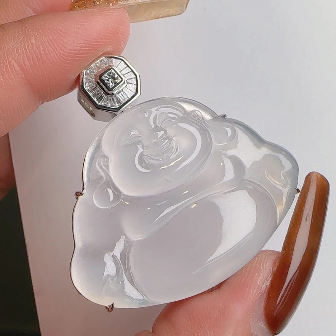 翡翠18K金镶嵌颈饰天然翡翠