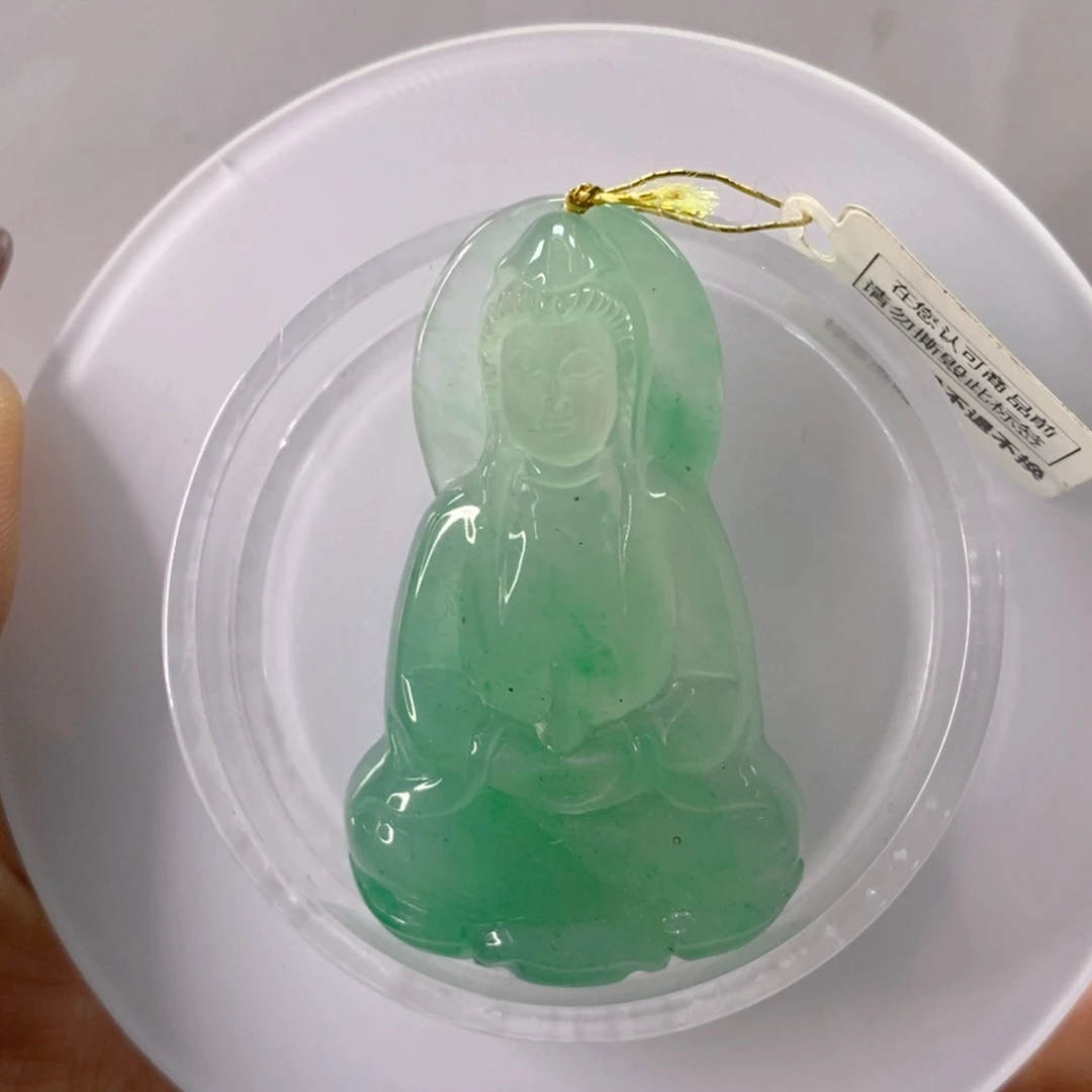 石英质玉未镶嵌颈饰