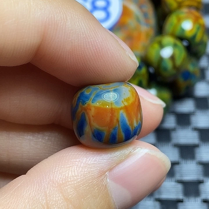用***8玛瑙/玉髓未镶嵌颈饰