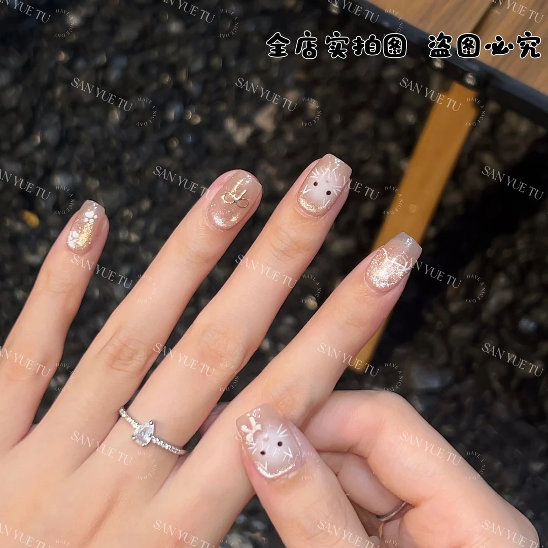 童趣小猫-三月兔手绘爆闪猫眼美甲2025年夏季美甲手工穿戴甲