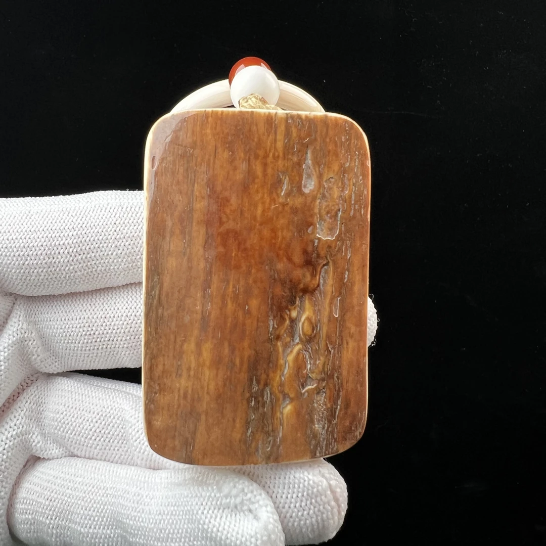 P1503天然猛犸牙 金皮肥皂 无事牌37*55*25mm支持鉴定 假一罚四