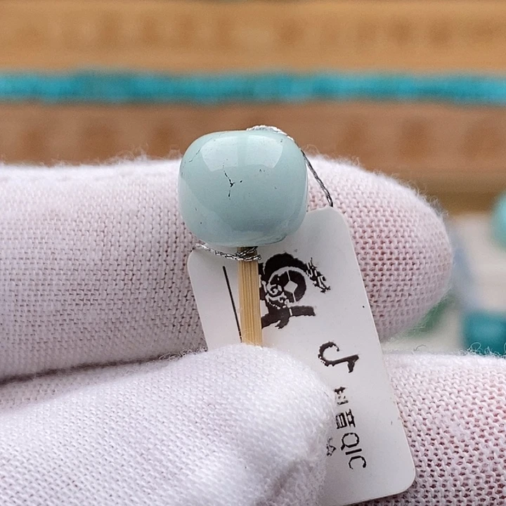 绿松石未镶嵌珠宝奇石11