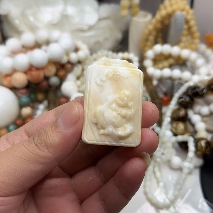 凤****其他贝壳佛牌69号