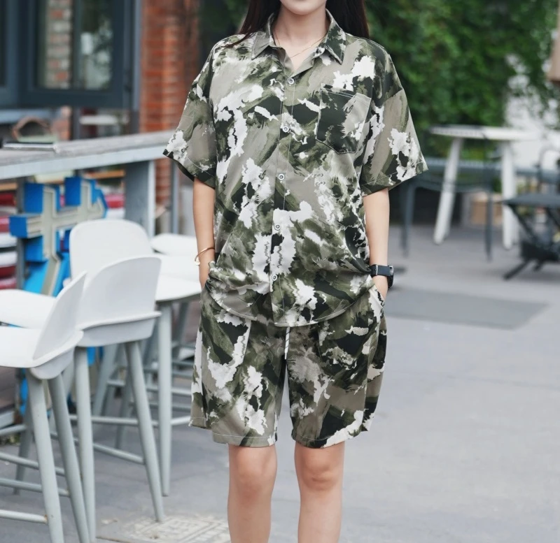 宽松垂感休闲衬衫短裤套装男士迷彩扎染冰丝夏季两件套痞帅男装潮