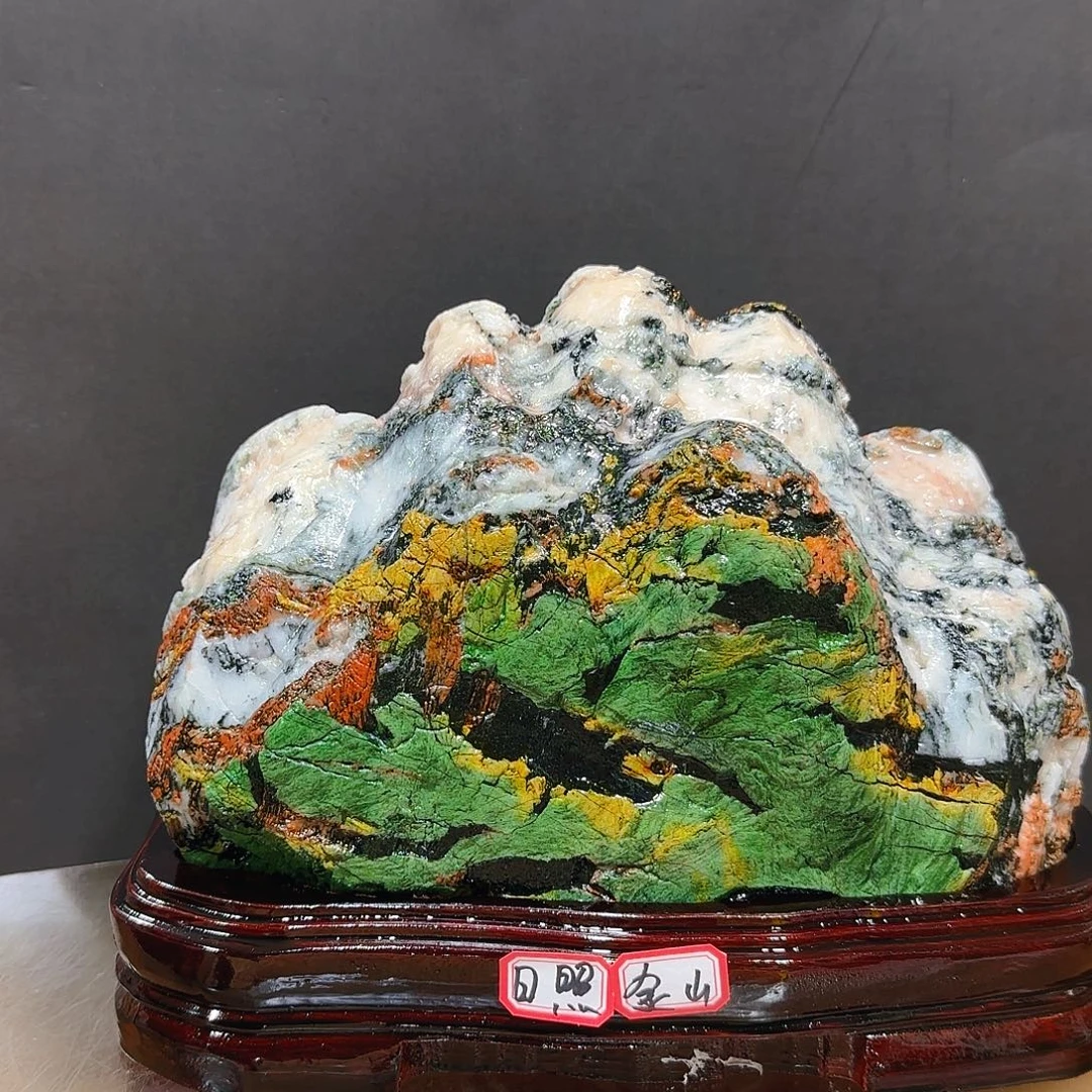 彩***雨青海七彩石精品摆件
