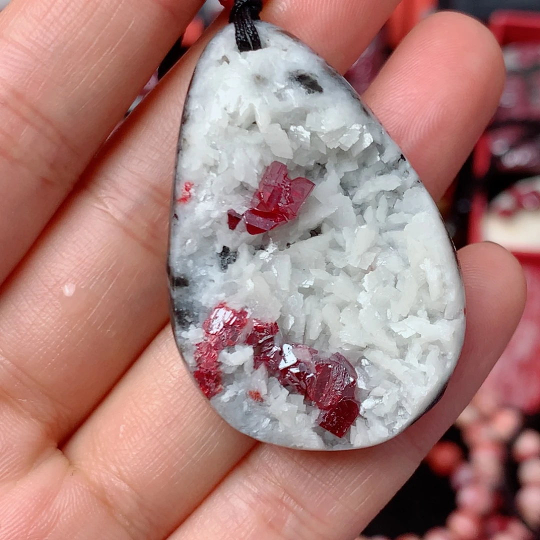 天然辰砂天然聚宝盆