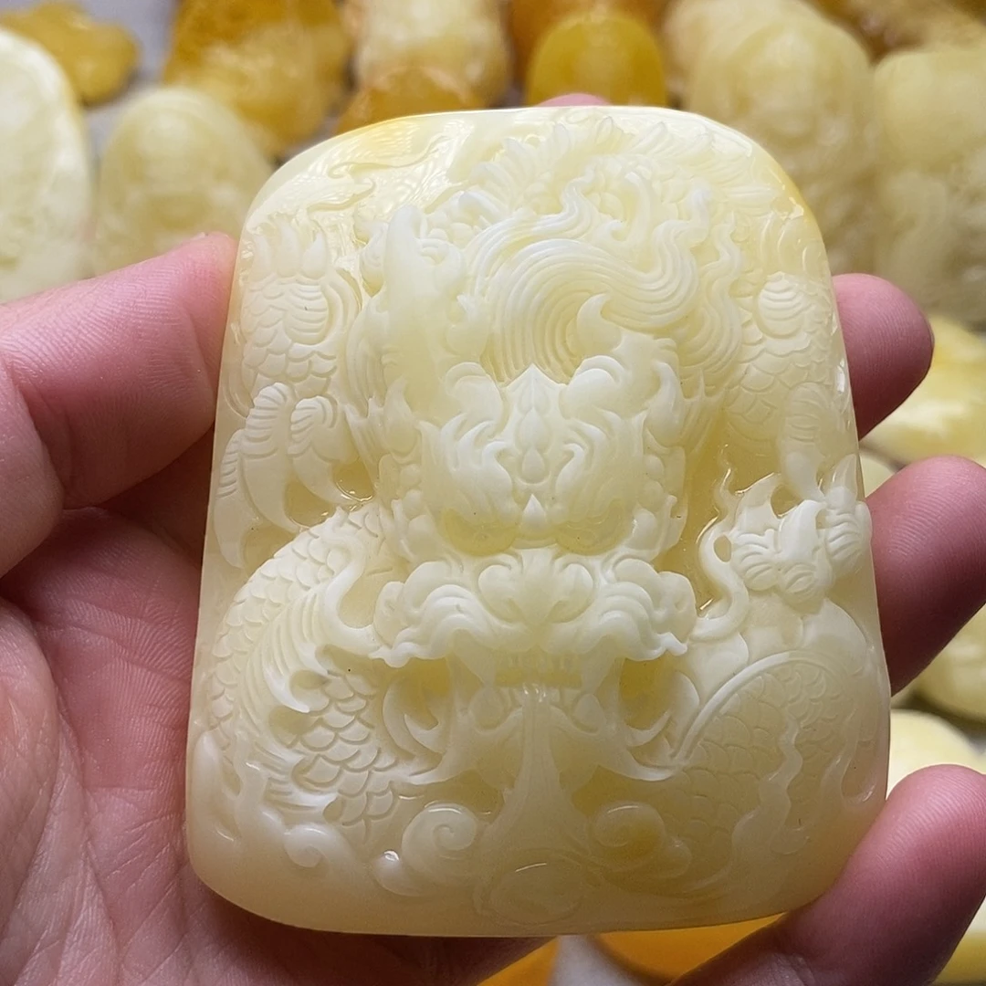 琥珀颈饰未镶嵌琥珀蜜蜡吊坠