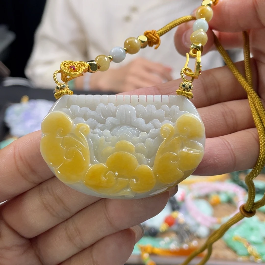 颈饰未镶嵌翡翠代编织