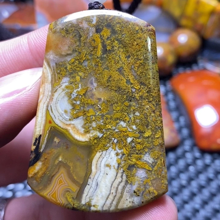 玛瑙/玉髓颈饰未镶嵌