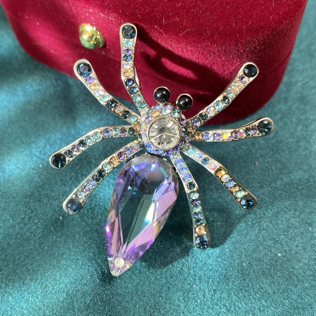 铜合金仿水晶胸针 施家高档复古拼色胸针素款镶嵌精致西装配饰