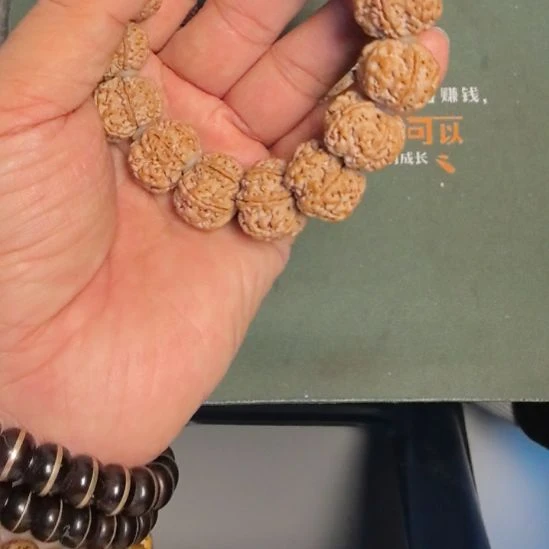 金刚菩提手串七瓣大金刚手串，20左右尺寸，原皮原色